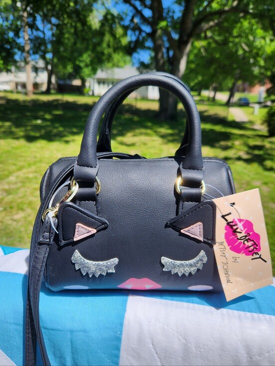 Betsey Johnson Handbags - Betsey Johnson Black Cat Vampire Handbag Crossbody NWT